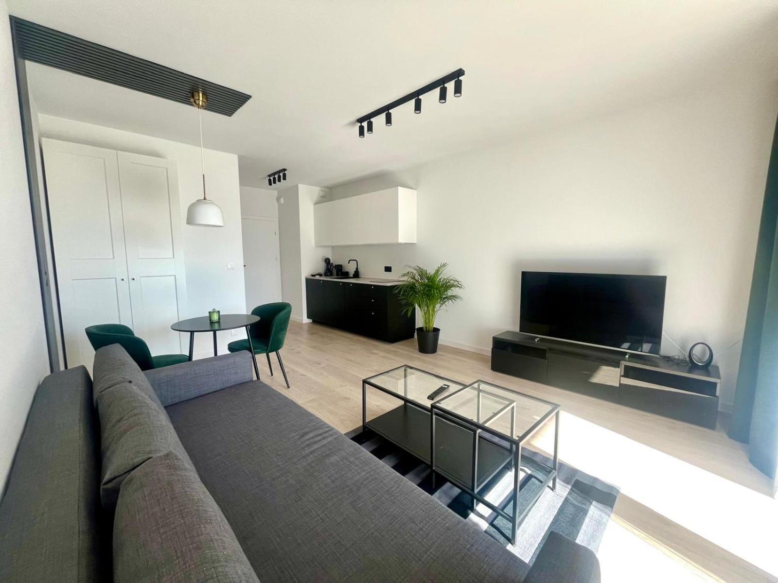 New 69 Apartment Szybowcowa Centre Katowice Free Parking Exterior photo